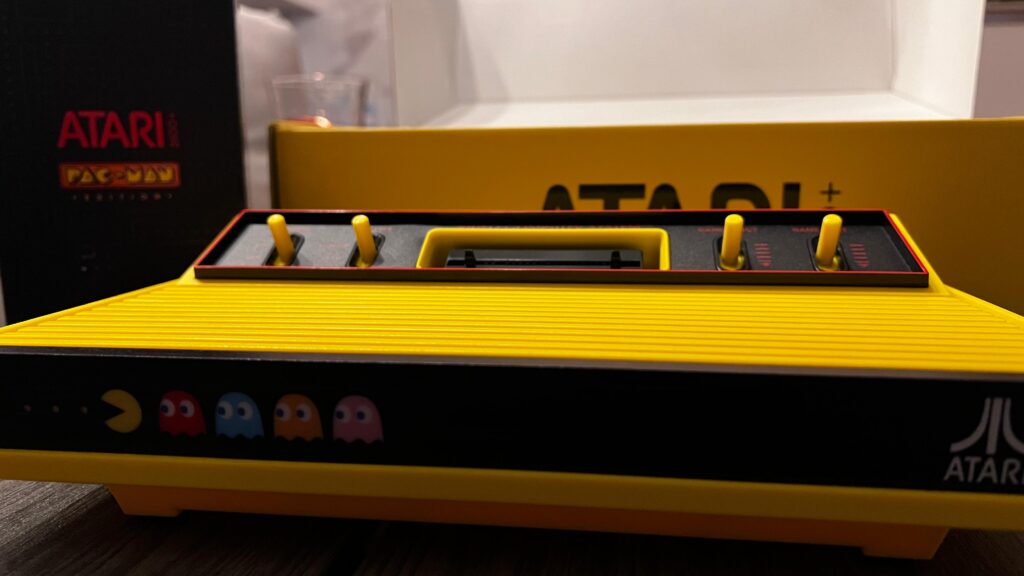 slika prednjeg dijela konzole