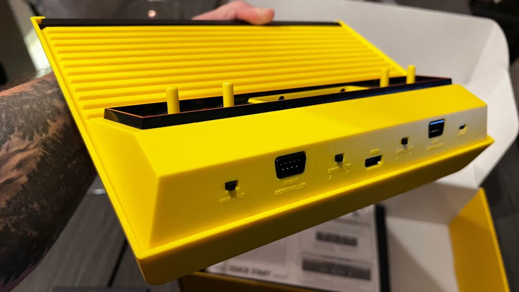 straznja strana Atari 2600 Plus Pac-Man edition